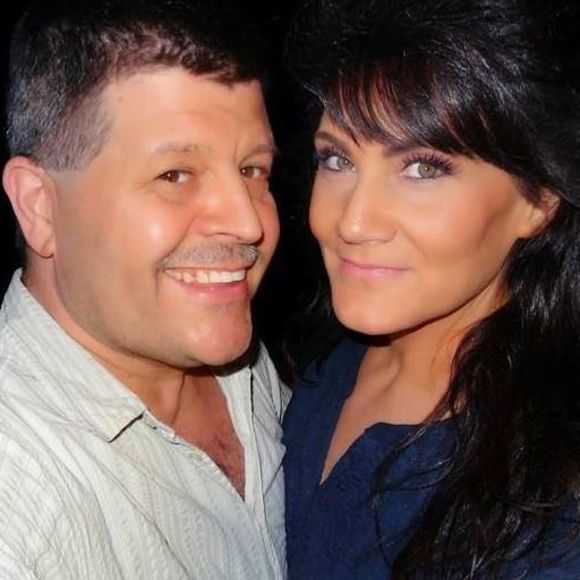 Meet your Posher, Jennifer - Picture 1 of 1